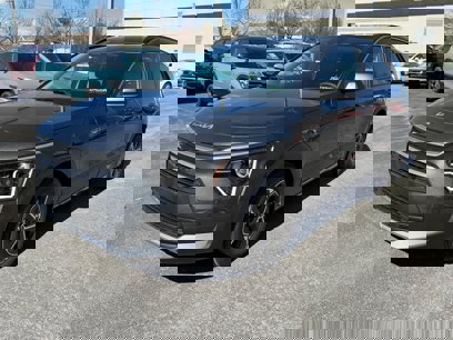 New 2025 Kia Niro LX