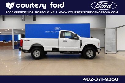 New 2025 Ford F250 XLT w/ Camper Package