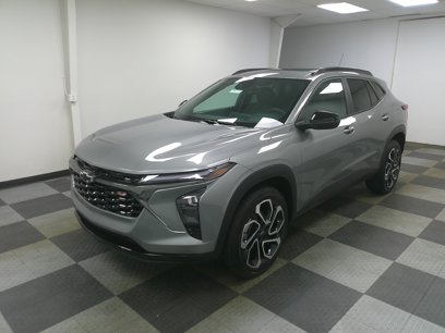 New 2025 Chevrolet Trax RS w/ Sunroof Package