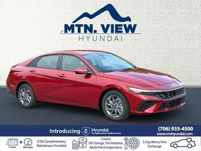 New 2025 Hyundai Elantra SEL