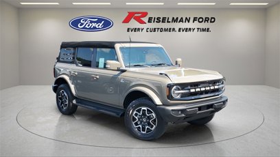 New 2025 Ford Bronco Outer Banks