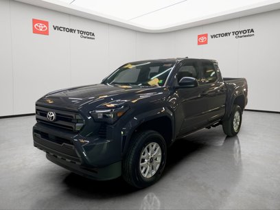 New 2025 Toyota Tacoma SR