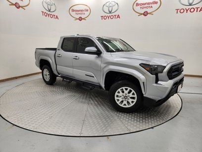 New 2025 Toyota Tacoma SR5