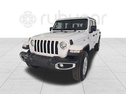 Used 2023 Jeep Gladiator Sport