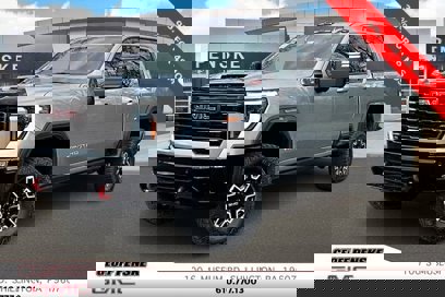New 2025 GMC Sierra 2500 AT4X