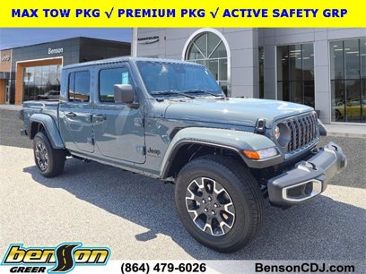 New 2025 Jeep Gladiator Sport w/ Premium Package