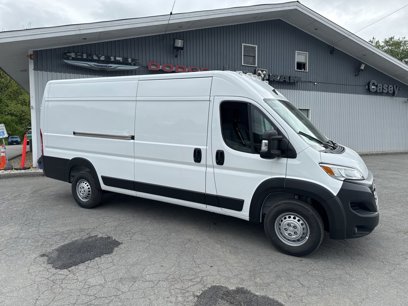 New 2025 RAM ProMaster 3500 w/ Convenience Group