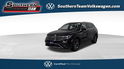 Certified 2023 Volkswagen Tiguan SE