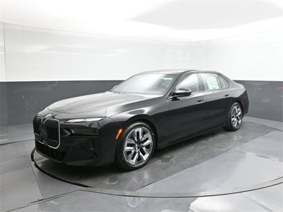 New 2025 BMW 760i xDrive w/ Executive Package