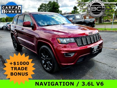 Used 2017 Jeep Grand Cherokee Altitude