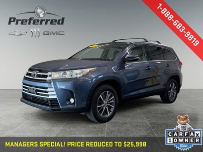 Used 2019 Toyota Highlander SE