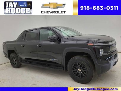New 2025 Chevrolet Silverado EV LT
