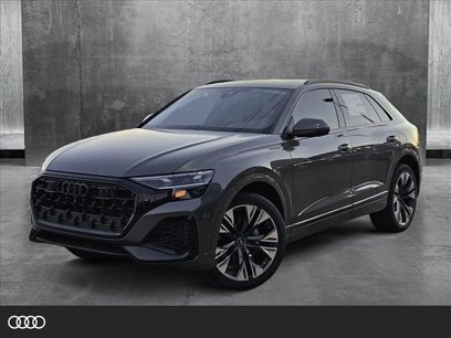 New 2025 Audi Q8 Premium