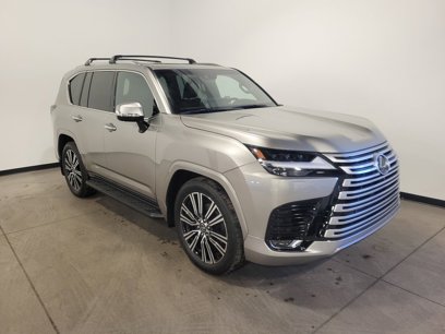 Used 2024 Lexus LX 600 4WD w/ Luxury Package