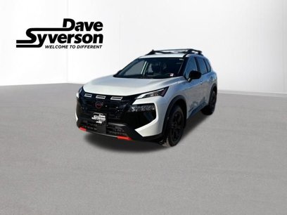 New 2025 Nissan Rogue SV
