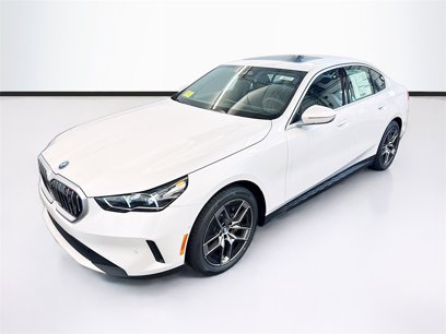 New 2026 BMW i5 eDrive40 w/ Premium Package