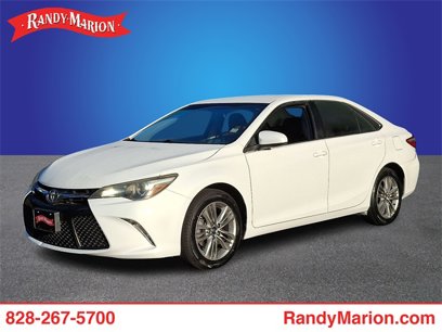 Used 2016 Toyota Camry SE