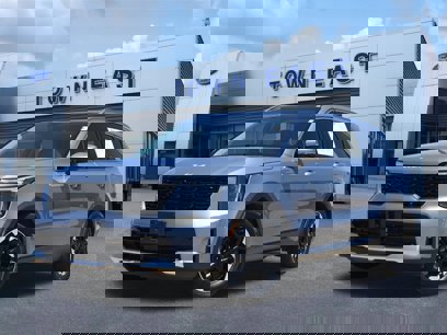 Used 2024 Kia Sorento S w/ Panoramic Sunroof Package