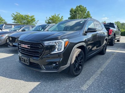Used 2022 GMC Terrain SLT w/ Infotainment Package II