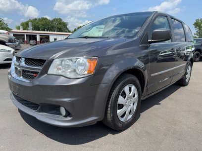 Used 2017 Dodge Grand Caravan Crew