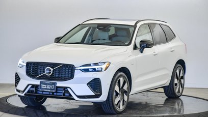 Certified 2025 Volvo XC60 T8 Plus w/ Protection Package Premier