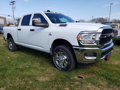 New 2024 RAM 2500 Tradesman w/ Chrome Appearance Group