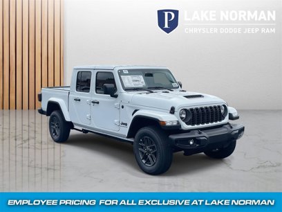 New 2025 Jeep Gladiator Sport