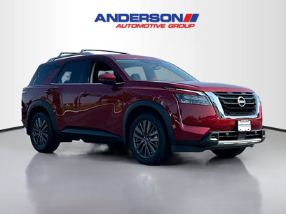 New 2025 Nissan Pathfinder SL w/ SL Premium Package