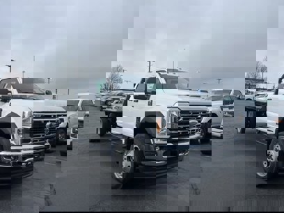New 2025 Ford F550 4x4 Crew Cab Super Duty