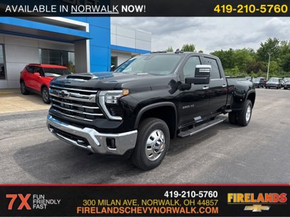 New 2025 Chevrolet Silverado 3500 LTZ w/ LTZ Plus Package
