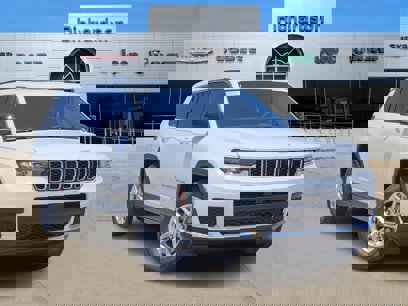 New 2025 Jeep Grand Cherokee L Laredo