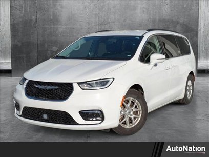 Used 2022 Chrysler Pacifica Touring-L