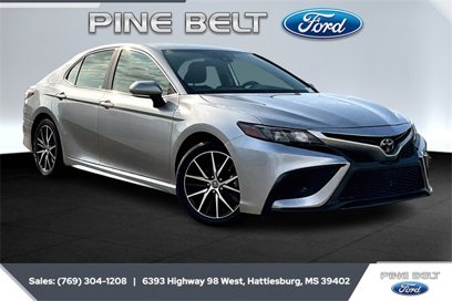 Used 2023 Toyota Camry SE