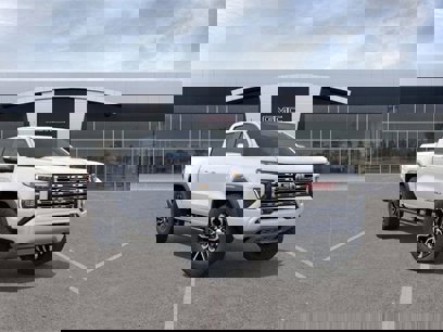 New 2025 GMC Canyon Denali