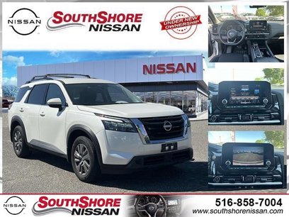 Certified 2024 Nissan Pathfinder SV