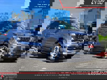 New 2025 Kia Sorento LX