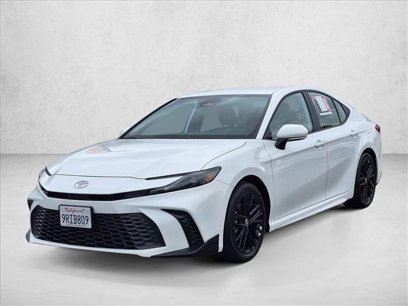 Used 2025 Toyota Camry SE