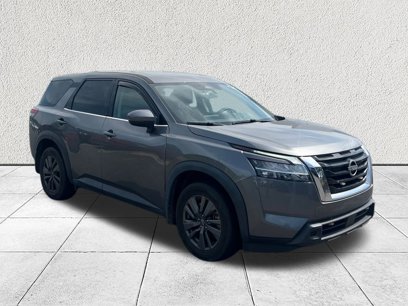 Used 2022 Nissan Pathfinder S