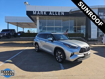 Used 2023 Toyota Highlander XLE