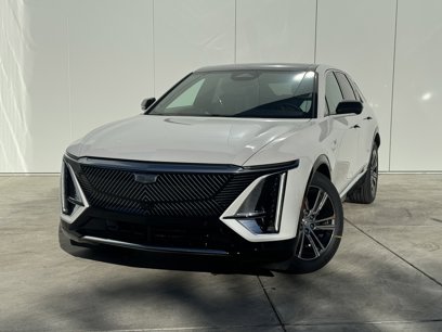 New 2025 Cadillac Lyriq Luxury