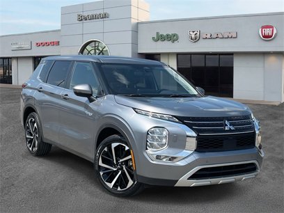 Used 2023 Mitsubishi Outlander SE