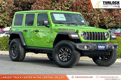 New 2025 Jeep Wrangler Unlimited Rubicon w/ XTREMEE 35" Tire Package