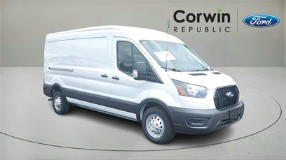 New 2024 Ford Transit 250 148 Medium Roof Extended AWD w/ Load Area Protection Package