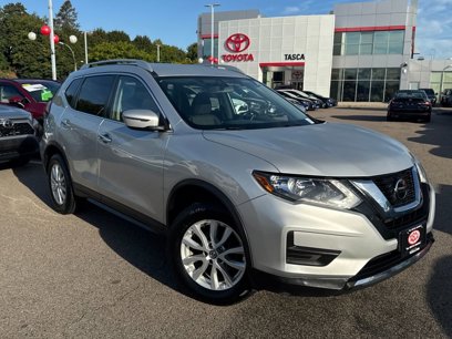 Used 2018 Nissan Rogue SV