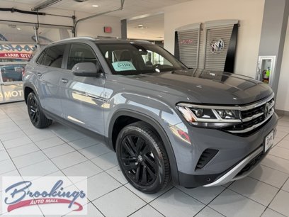 Used 2022 Volkswagen Atlas Cross Sport SE