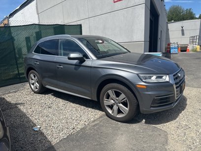 Used 2019 Audi Q5 2.0T Premium Plus w/ Premium Plus Package