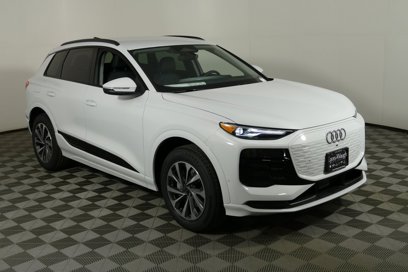 New 2025 Audi Q6 e-tron Premium