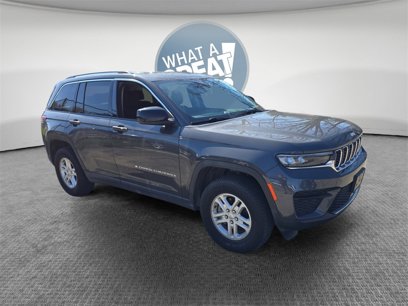 Used 2024 Jeep Grand Cherokee Laredo