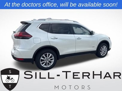 Used 2019 Nissan Rogue SV