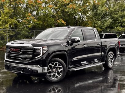 Certified 2023 GMC Sierra 1500 SLT w/ SLT Premium Package